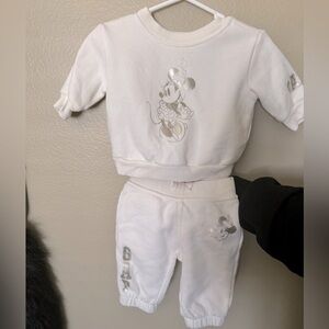 My baby clothes, she’s 10 months now, and the clothes is really nice